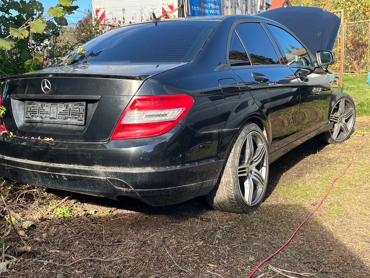 Mercedes w 204 320 cdi