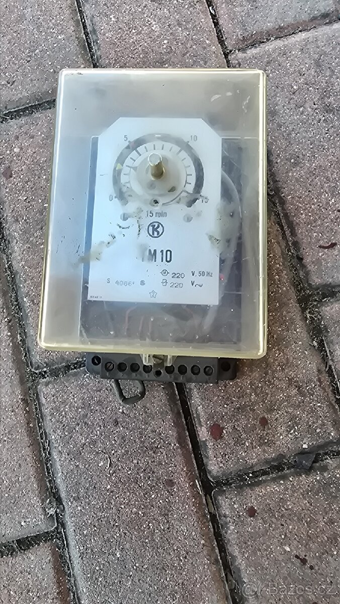 Časově relé 15min