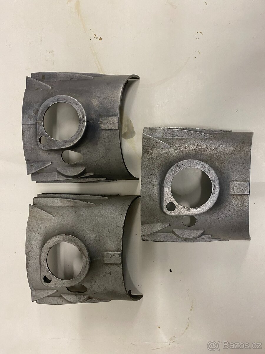 kryt karburátoru Jawa