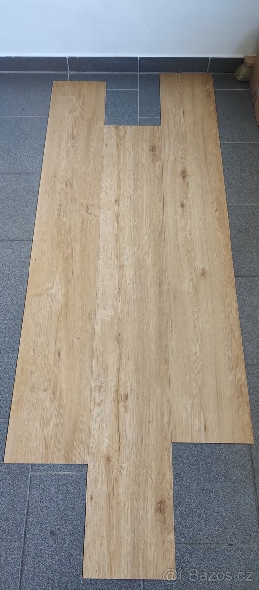 Vinylová podlaha , Dub