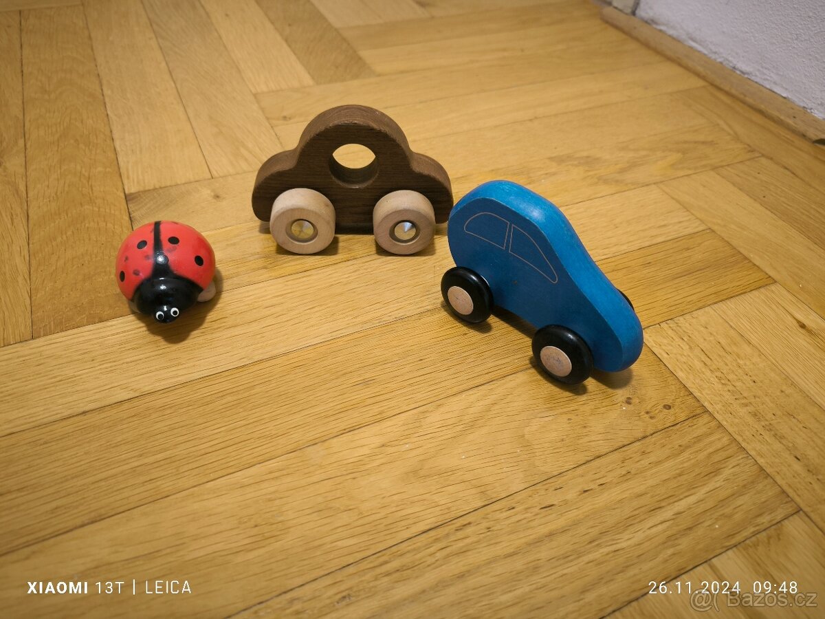 Dřevěná auticka