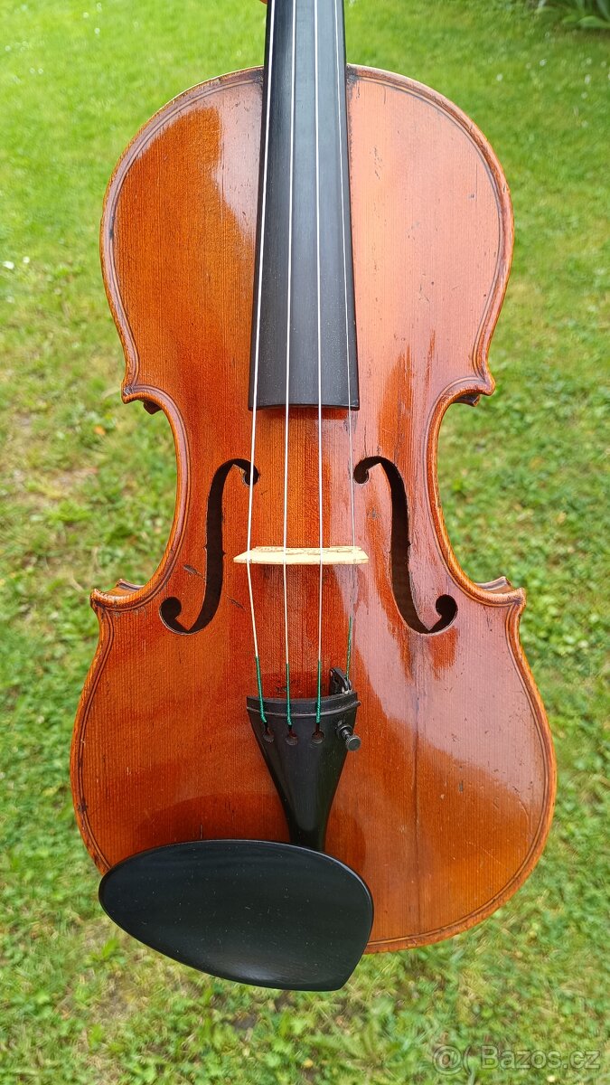 Staré francouzské housle 1807