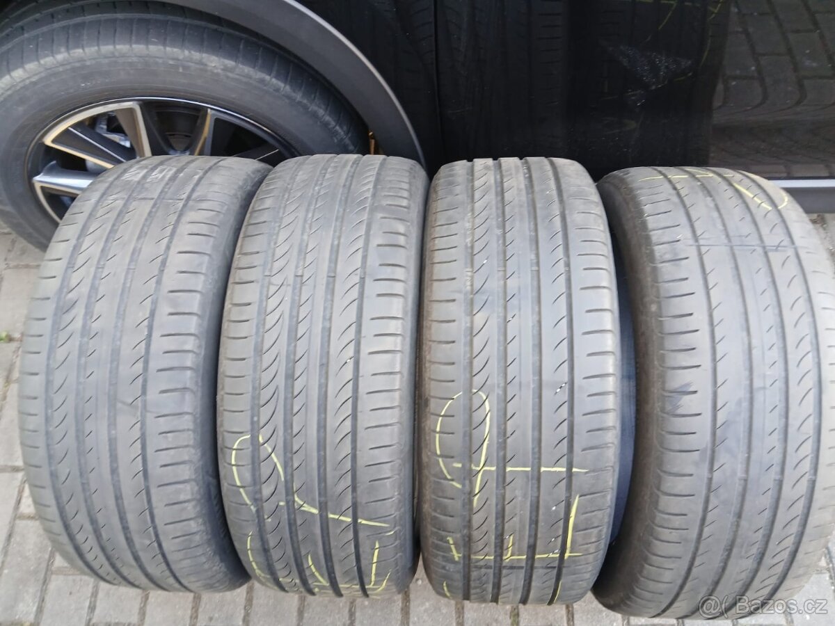 Pirelli Powergy 235/45 R19 99Y