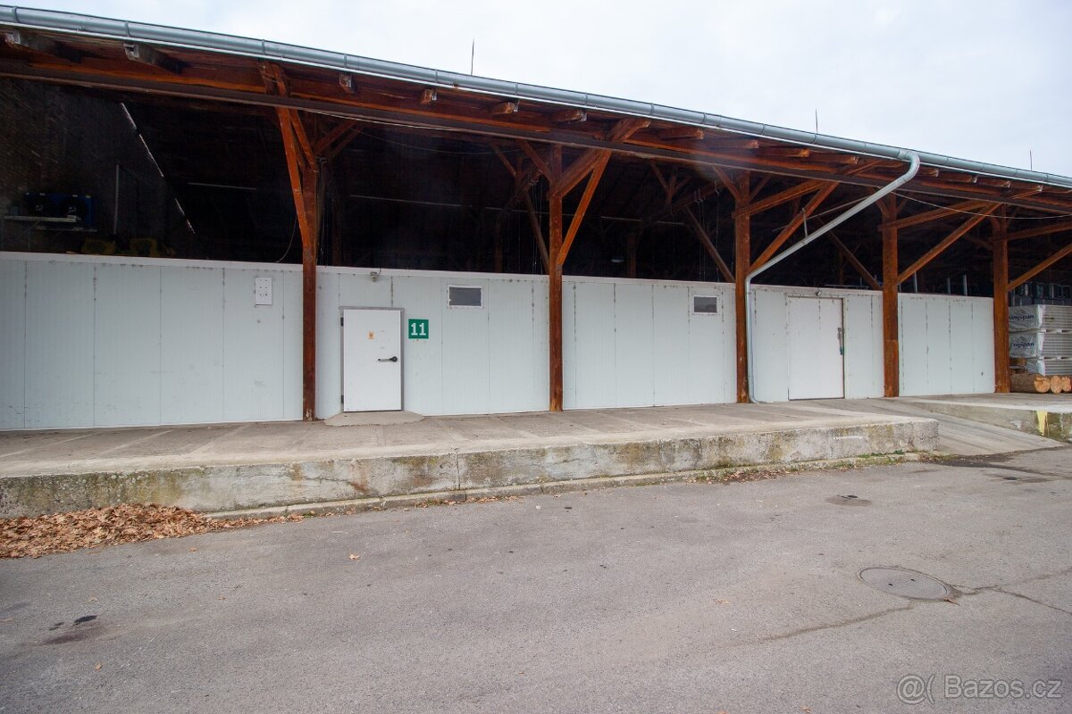 Pronájem skladovacího prostoru, 179 m2