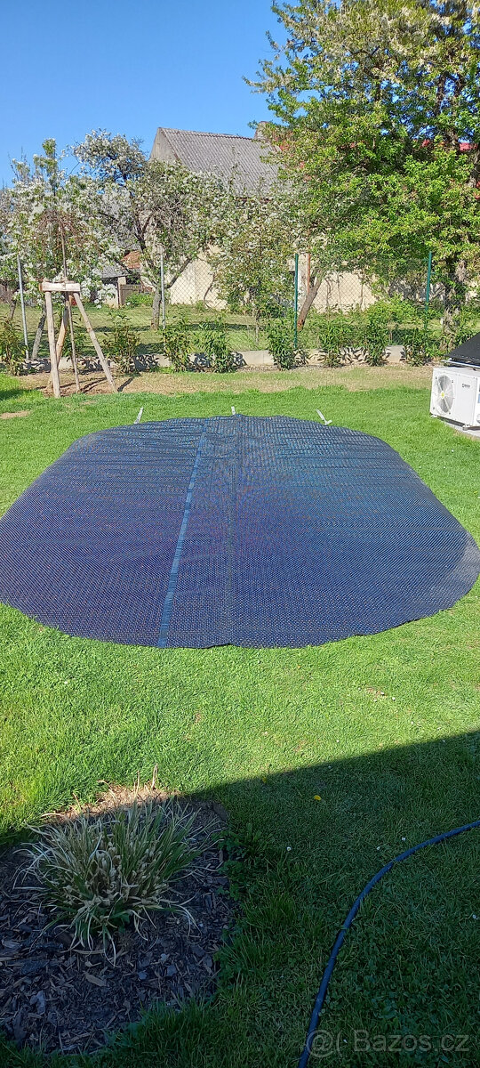 Solární plachta ovál 3,26m