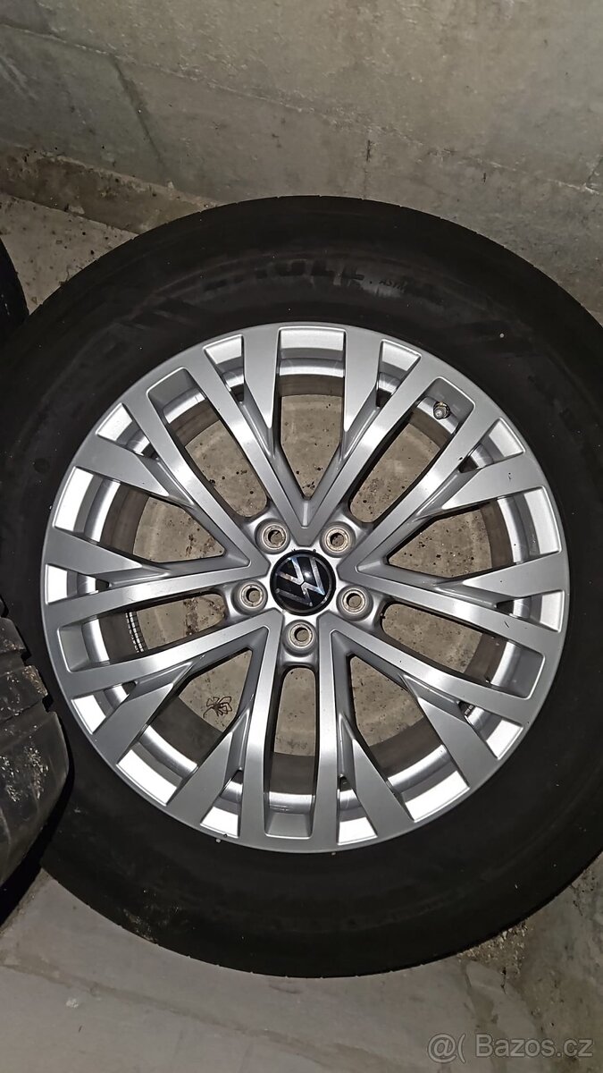 ORIGINAL ALU KOLA VW TOUAREG III "CASCADE" 235/65/18