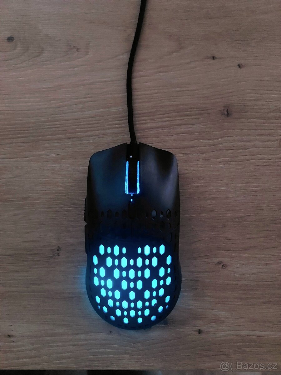 Herní podsvícená myš