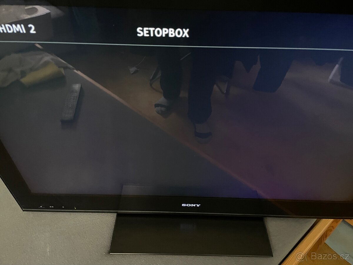 Sony KDL 40NX705