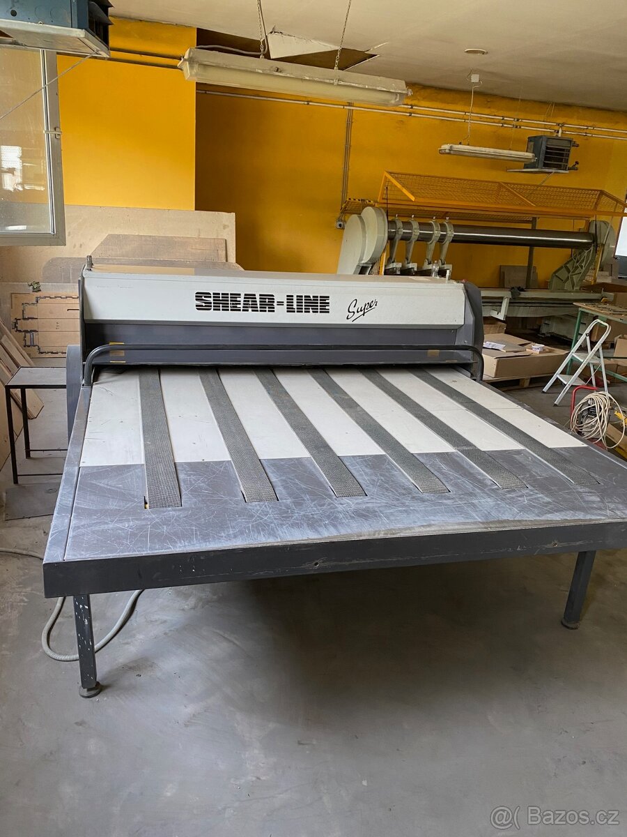 Valcovy výsek Shear line 2000