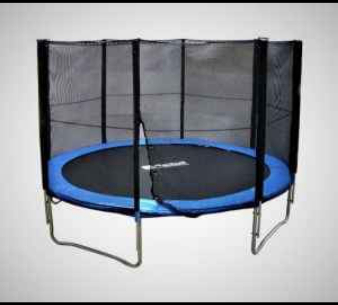 Zahradní trampolína