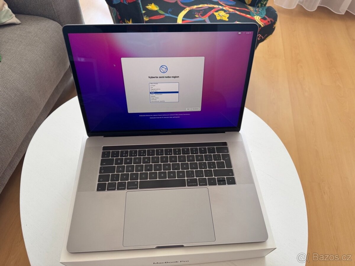 MacBook Pro 15" CZ | 16 GB | 256 GB | Touch Bar | 2016