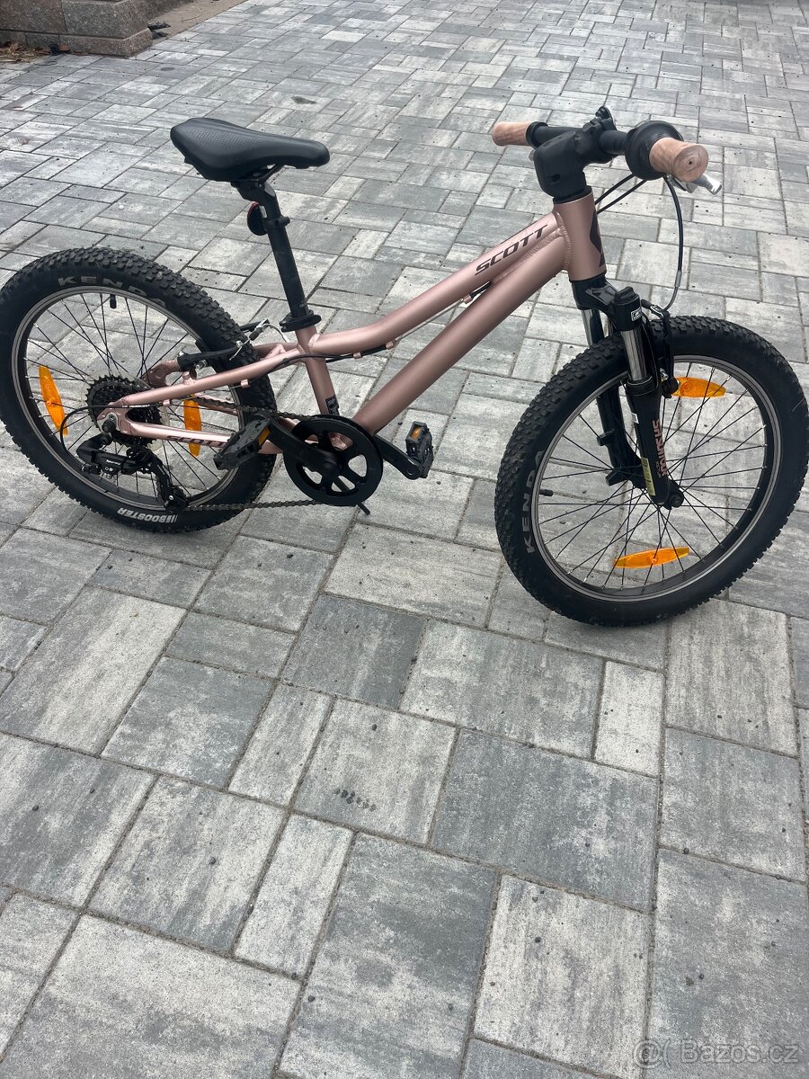 SCOOT Contessa vel 20