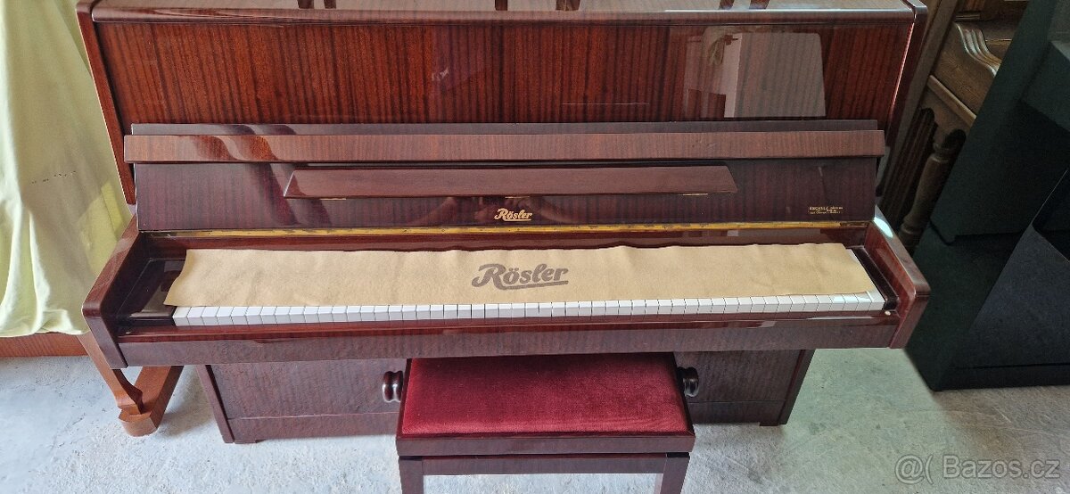 Piano Rösler - Petrof z r. 1995