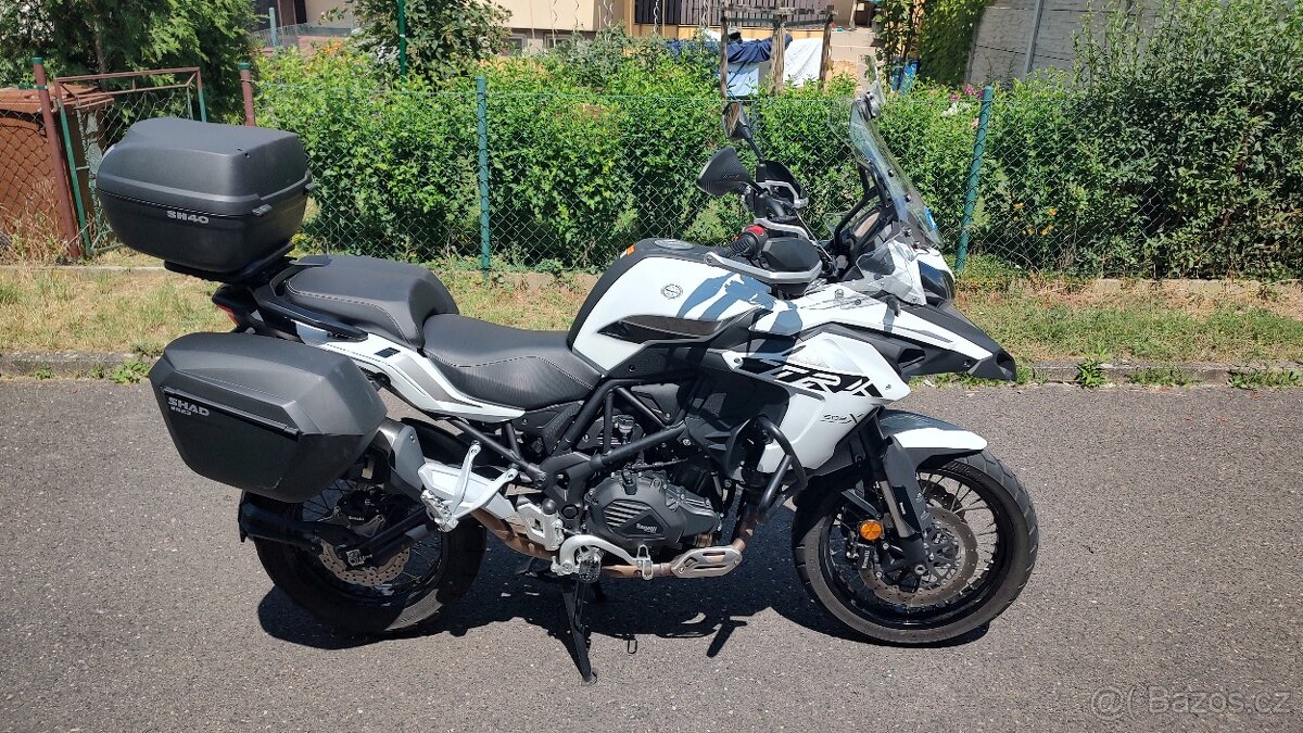 Benelli TRK 502X