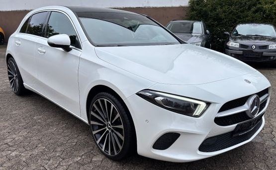 Mercedes Benz A 200, navi, LED, DigiCockpit, panorama