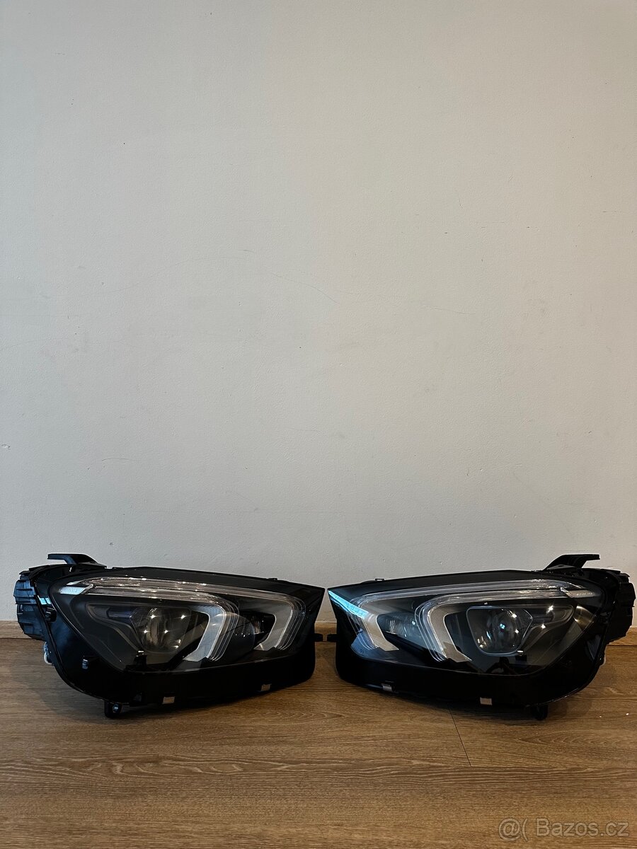 Prodám světla na  Mercedes-Benz GLE