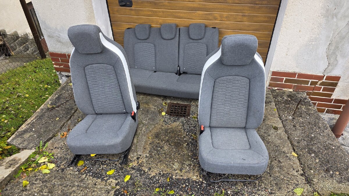 Renault Zoe sedadla