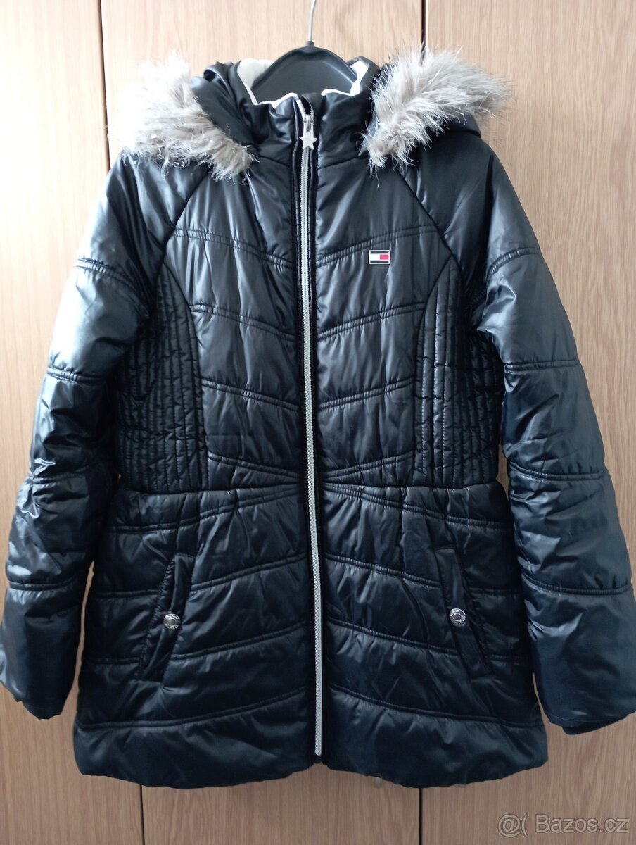 Dívčí zimní bunda Tommy Hilfiger