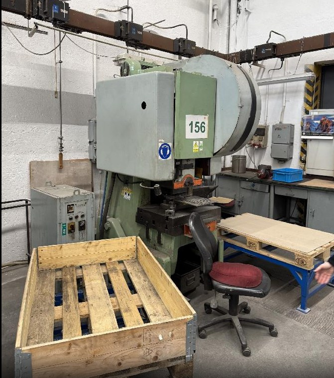 Lisy - excentrické LEN 40 C