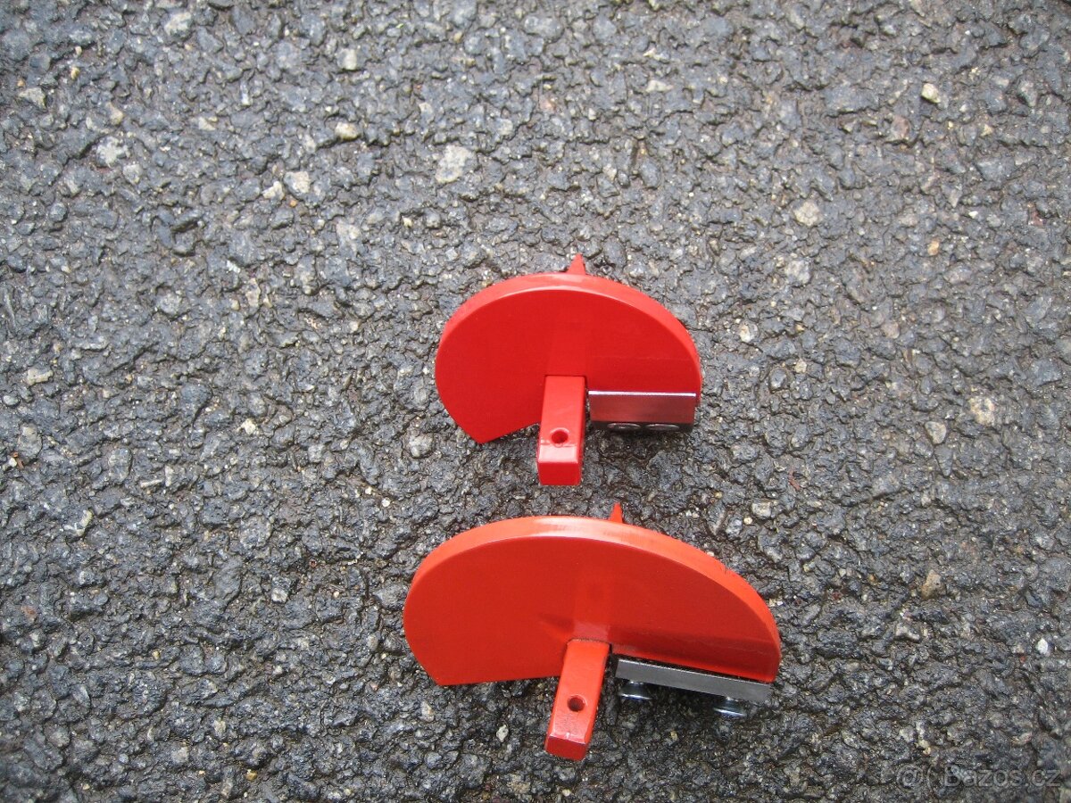 Vrtací hlava půdního vrtáku