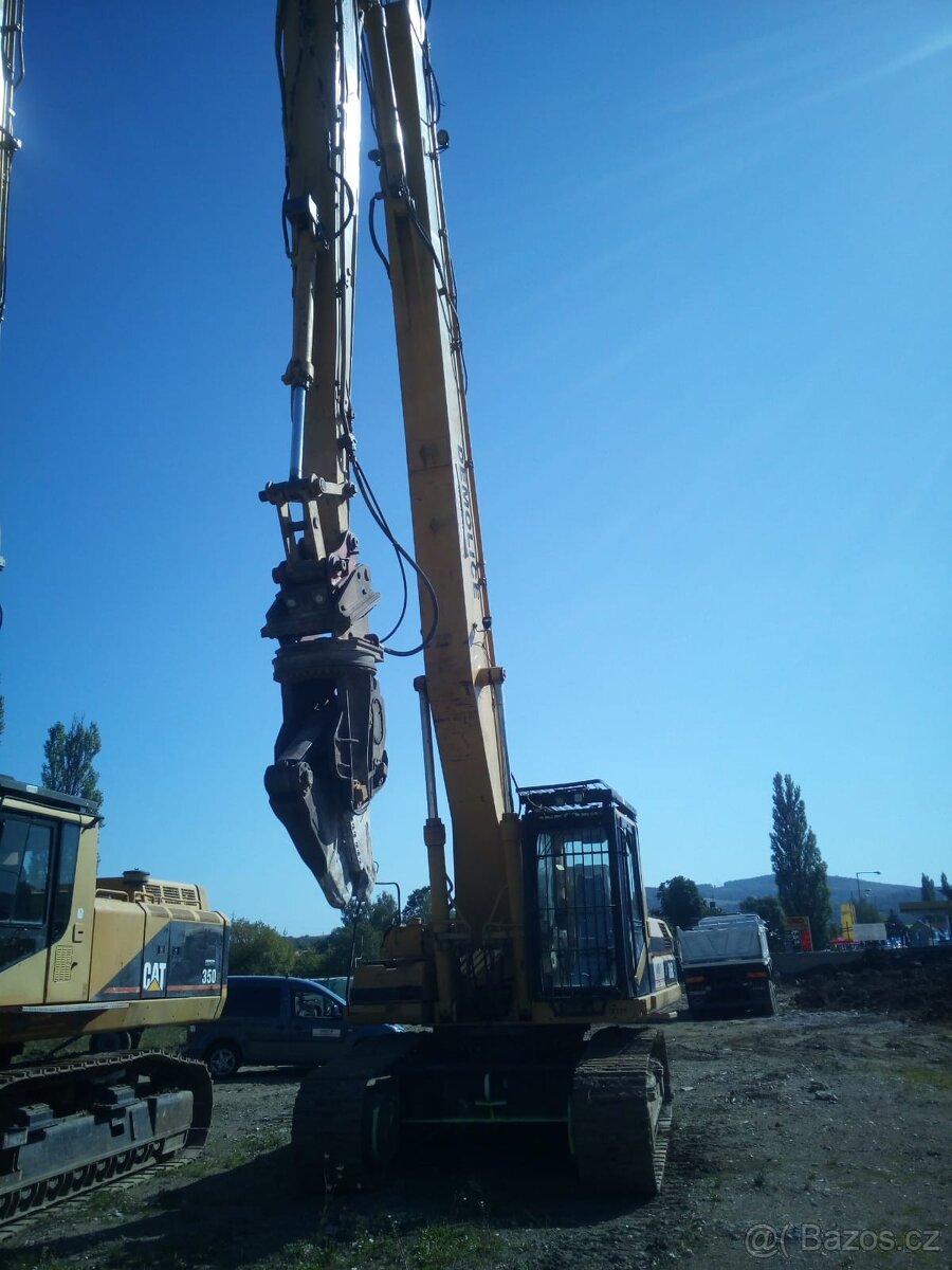 Caterpillar CAT 330B UHD