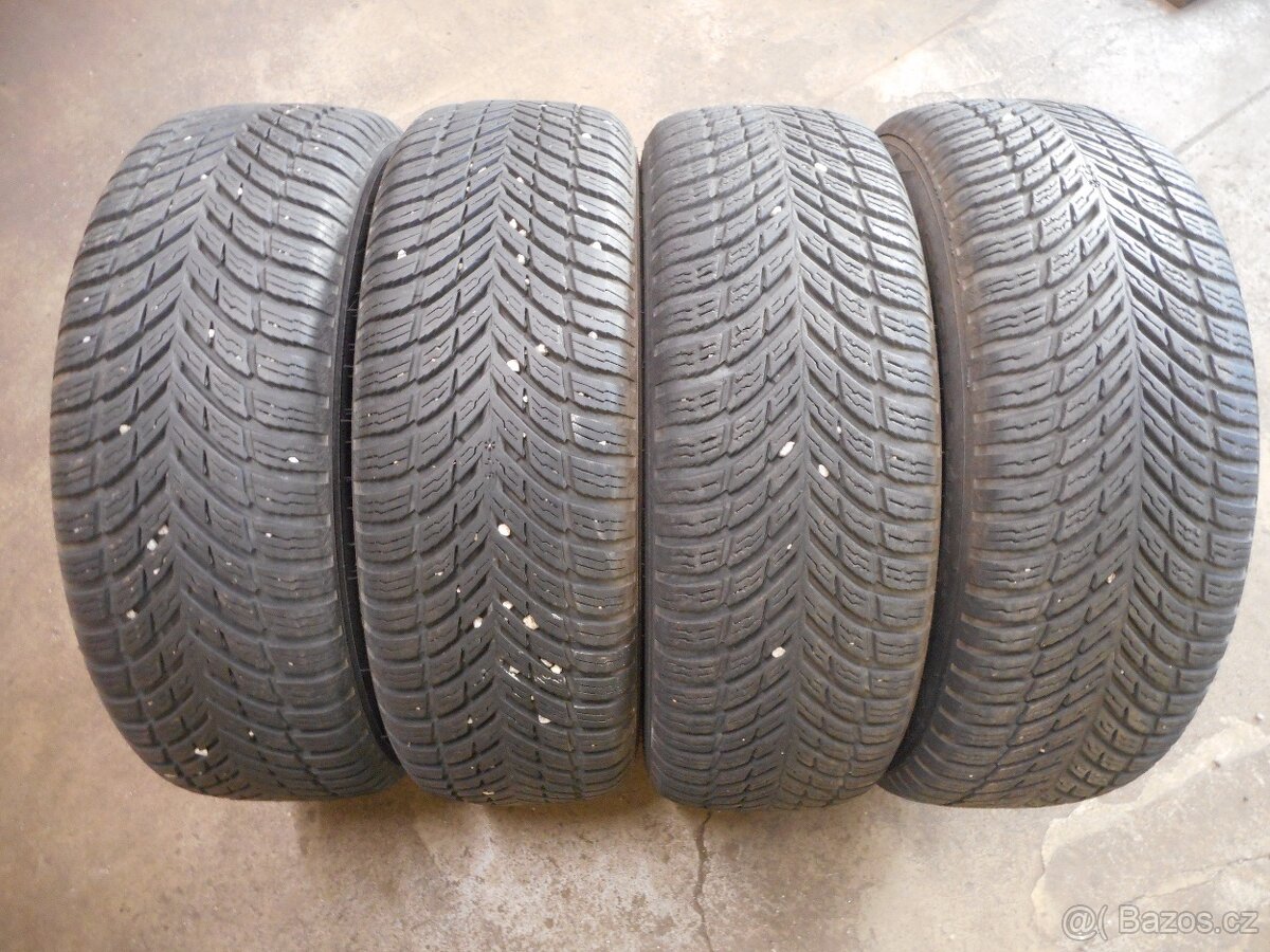175/65R15 84H