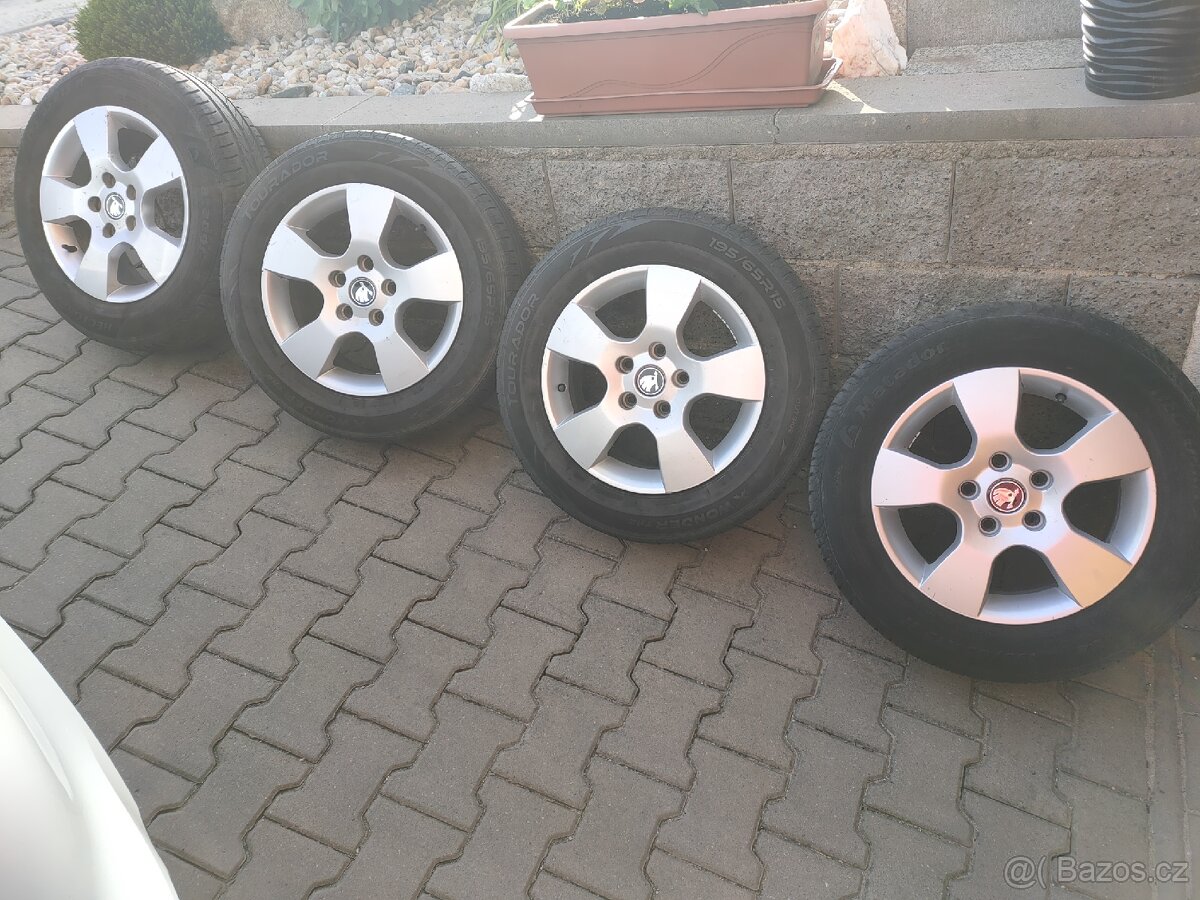 ALU disky originál Škoda 5x112 r15