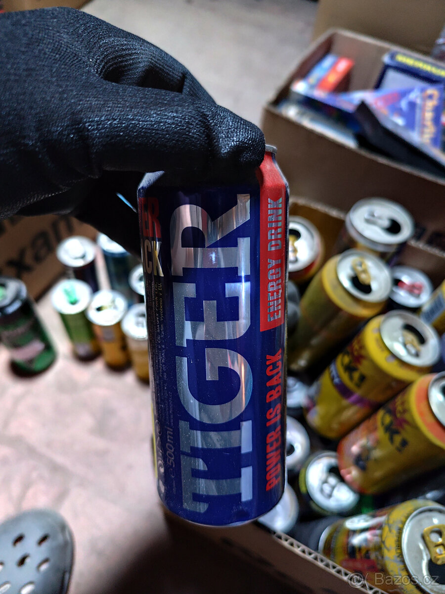 Plechovky od Energy Drinků Tiger 2