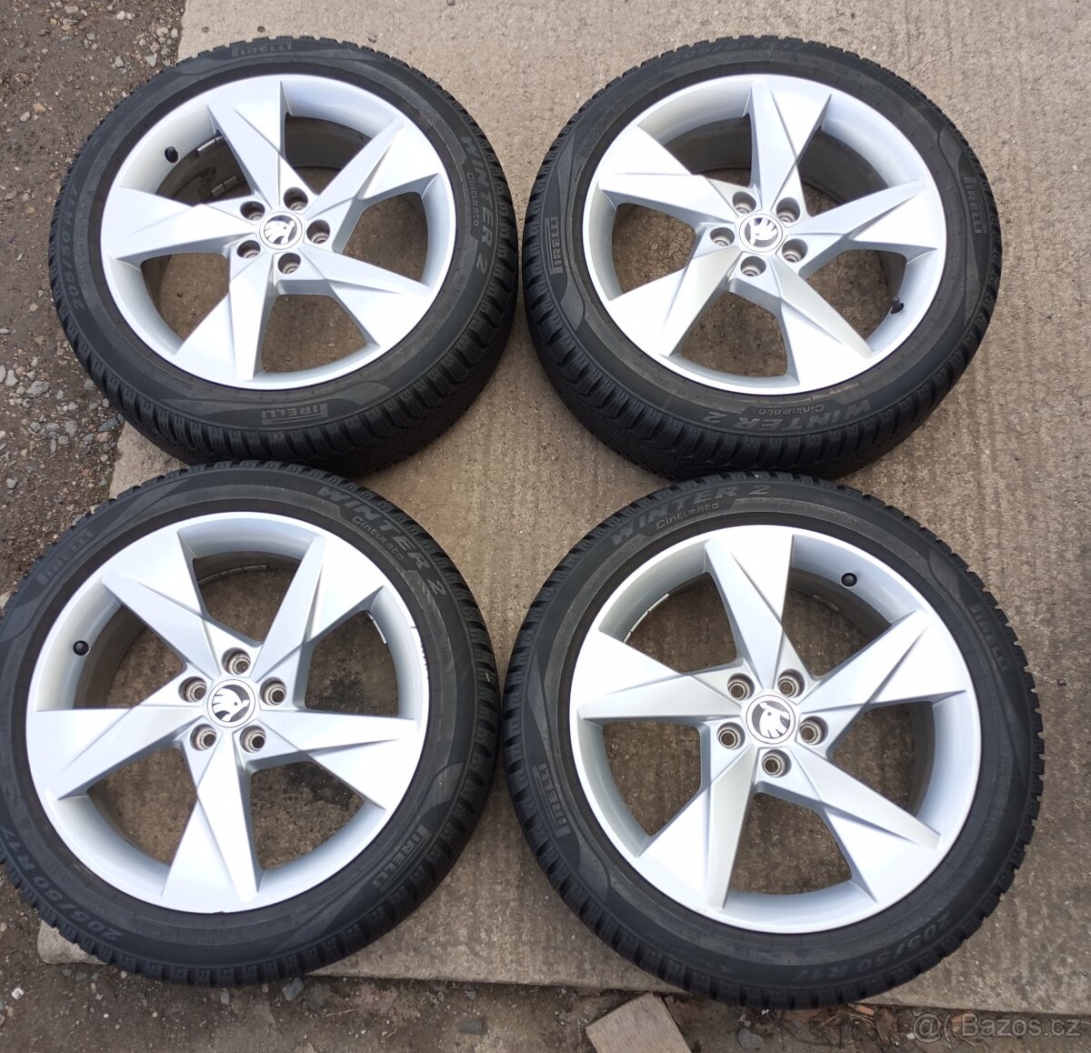 Zimní kola Škoda Kamiq Sacal 17" 5X100 205/50 R17