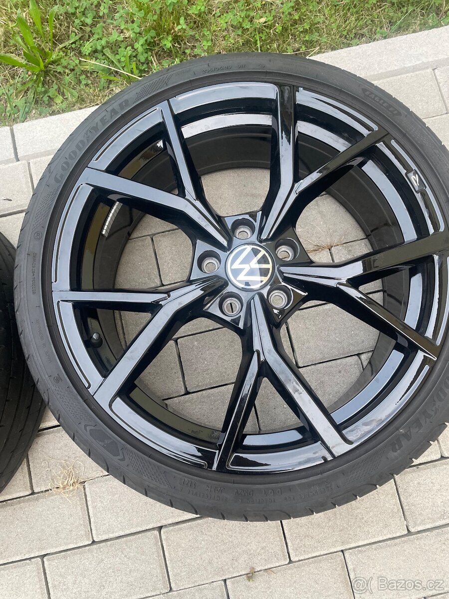 5x112 r19 vw