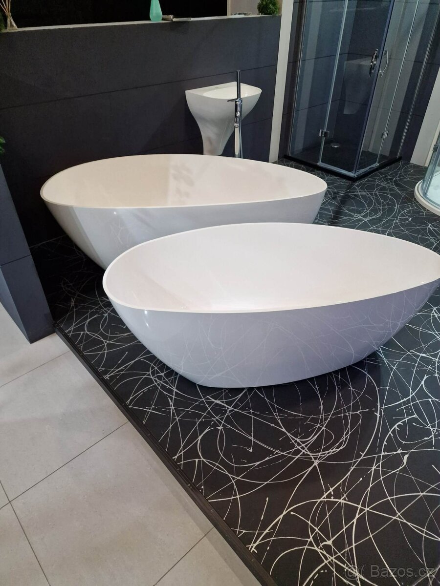 Designová vana z litého mramoru