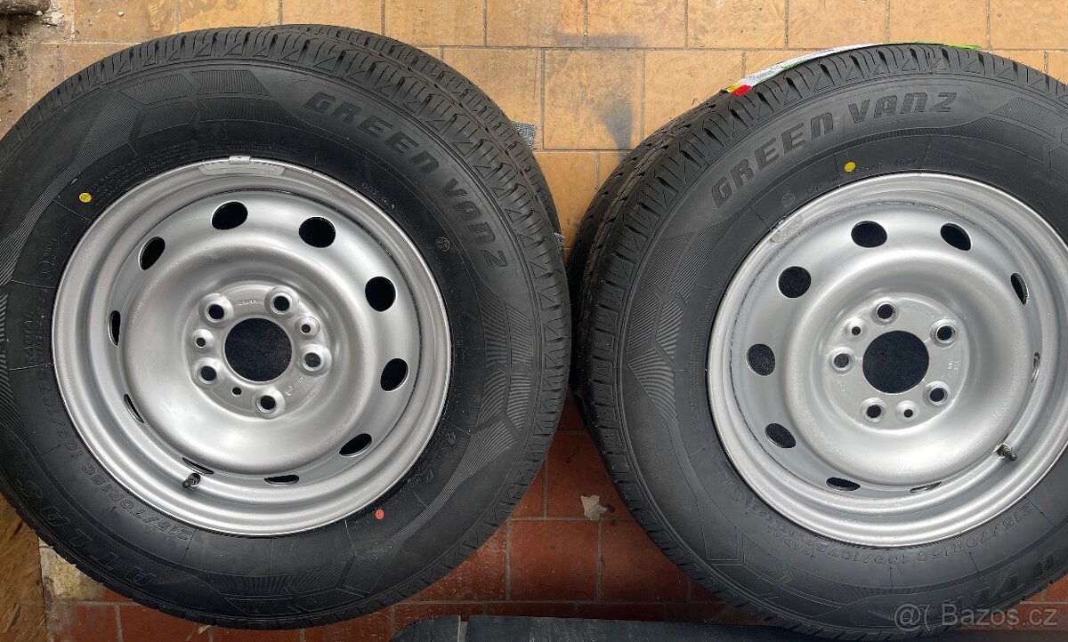 Prodám 4 NOVÉ letní pneu 215 70 15 Fiat Ducato