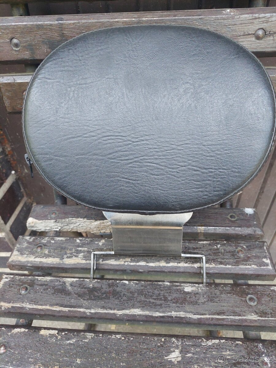 Opěrka Yamaha