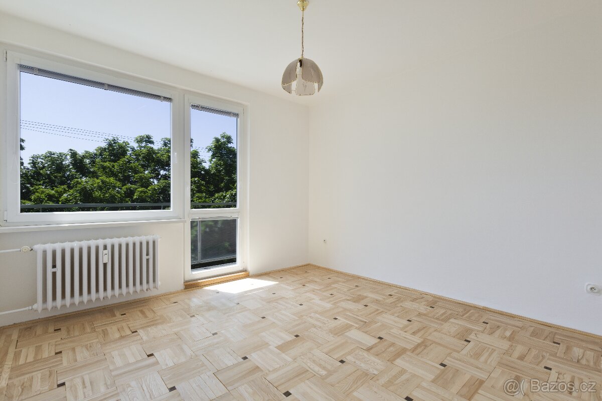 Prodej bytu 3+1 83 m² Hradec Králové, Malšovice