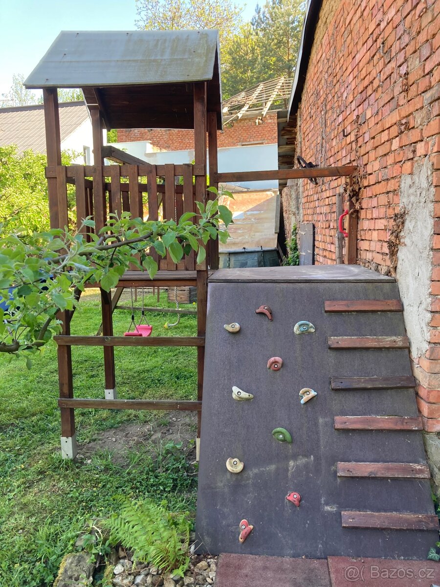 Dětské hřiště