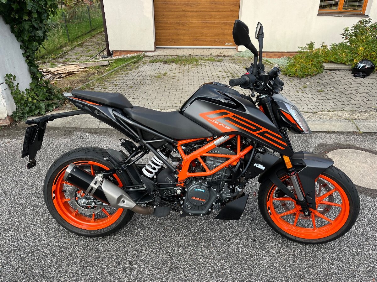 KTM duke 125 r. 2023