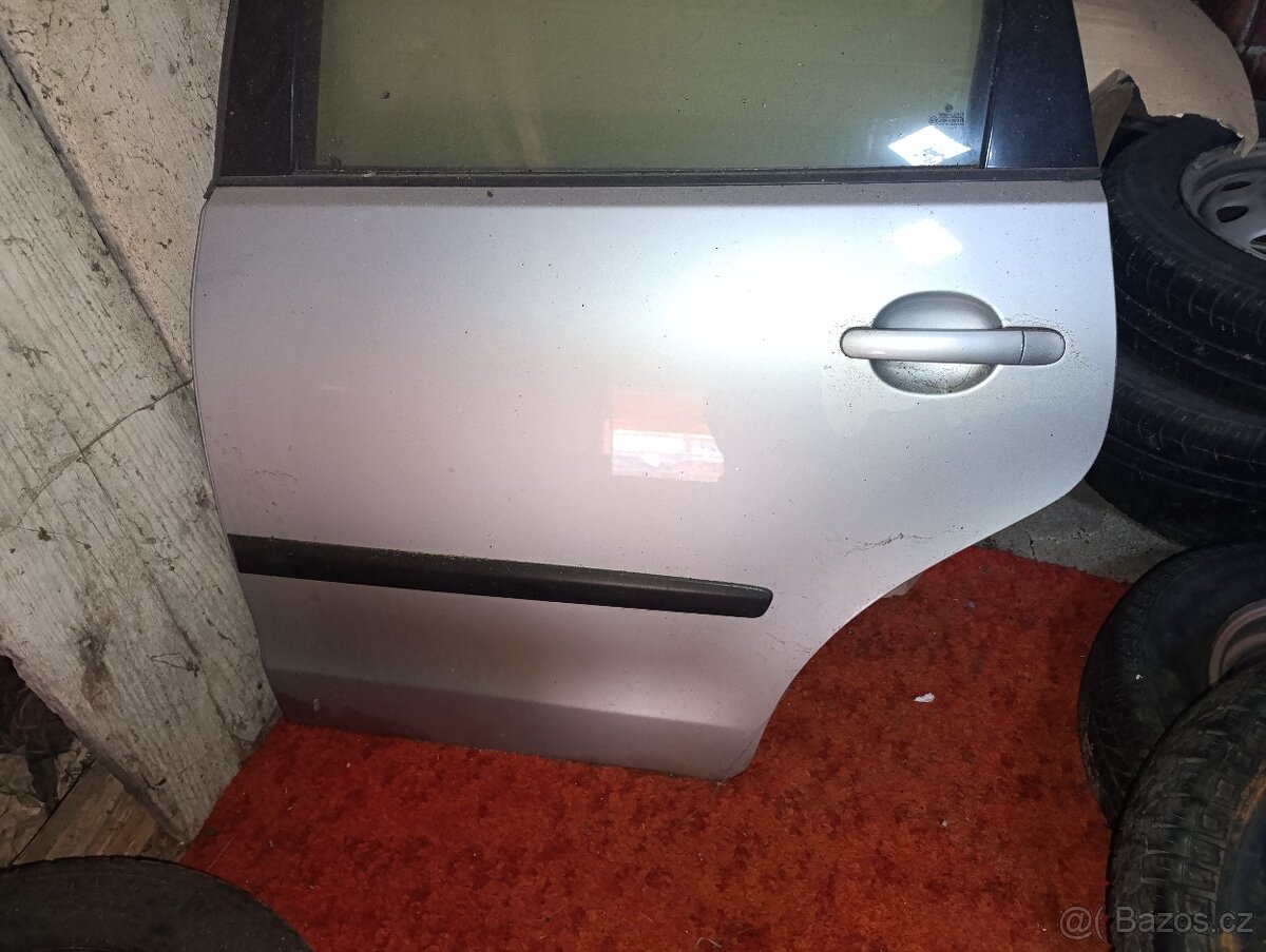 Zadní dveře VW Polo