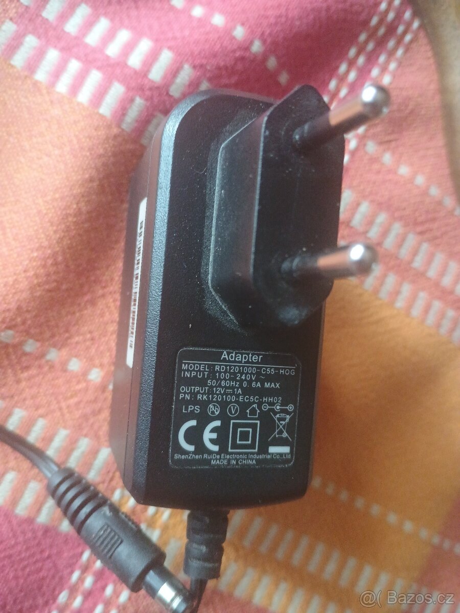 Adaptér síťový DC  230V/12V