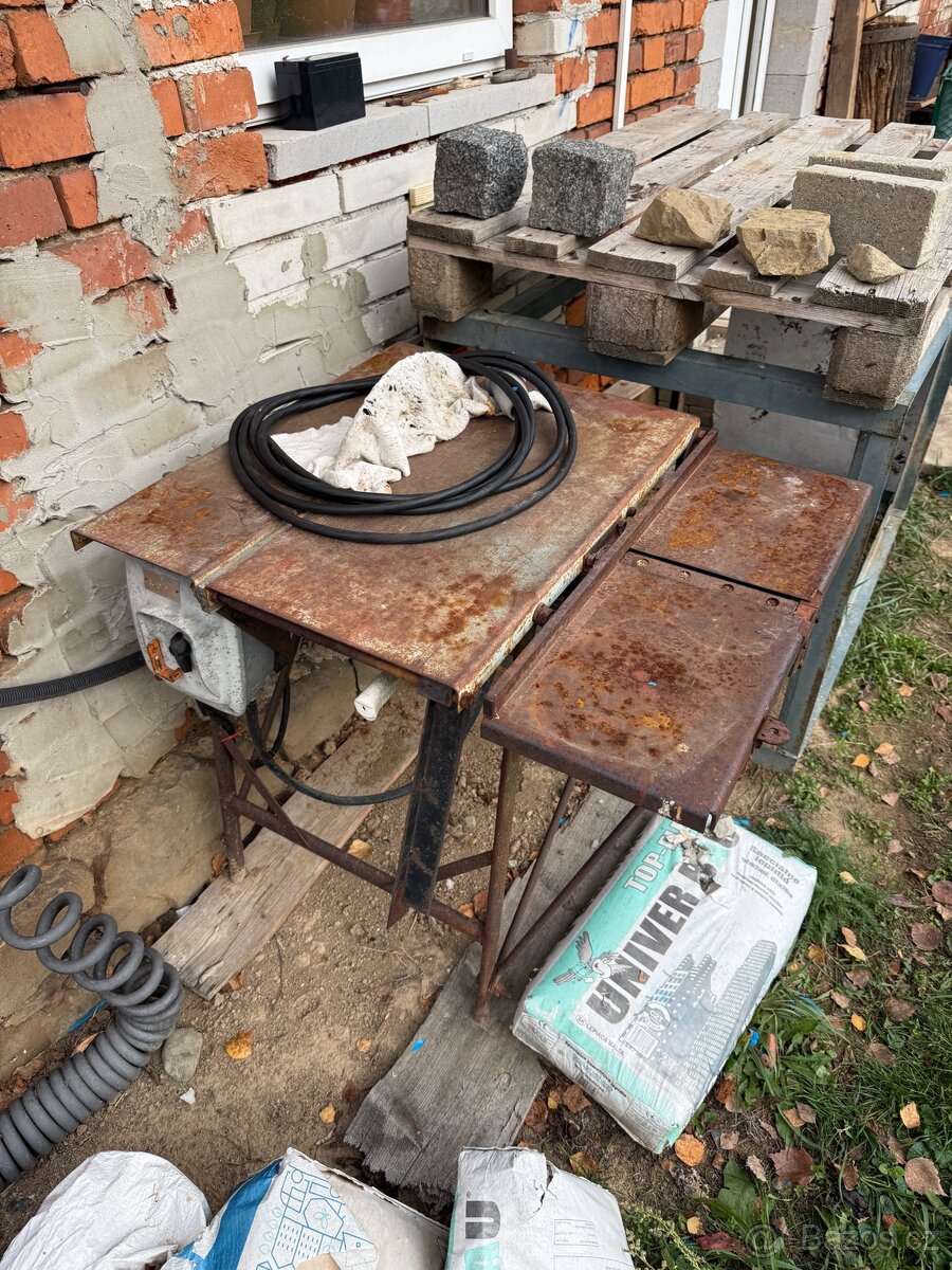 Cirkularka s hoblovkou 380 V