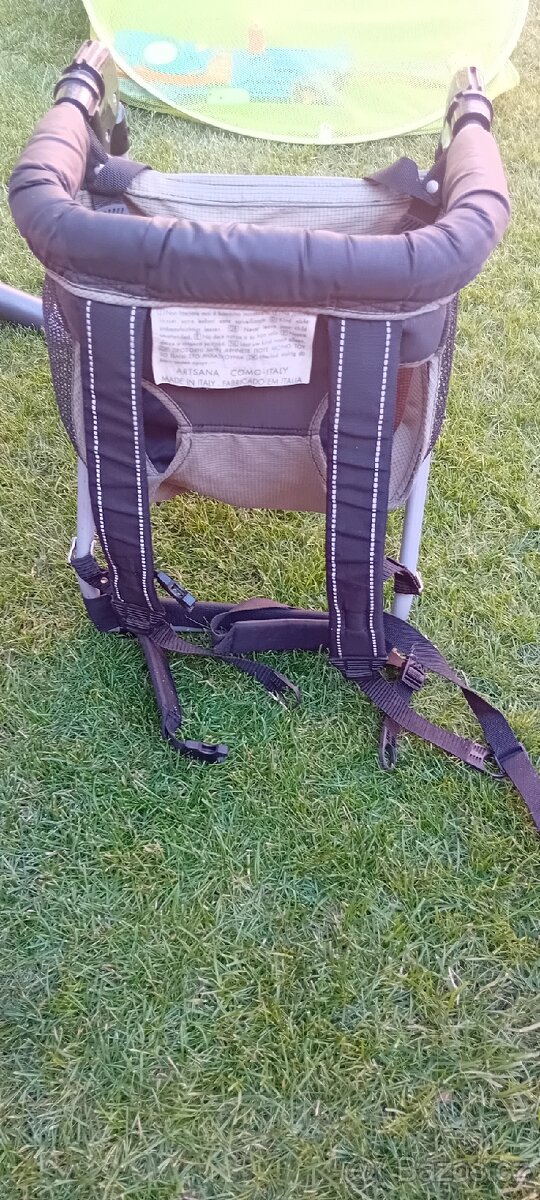 Nosítko pro děti na záda