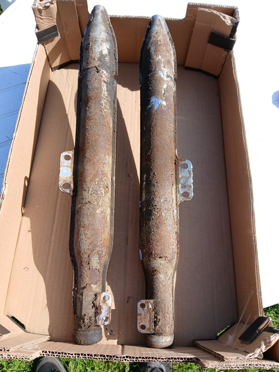 Výfuky čz 125,175 malá kýv.