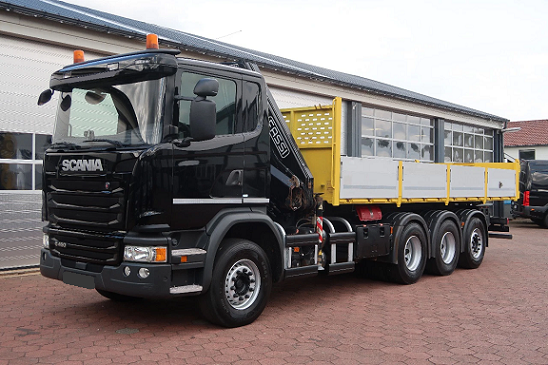 Scania G450 8x4 - sklápěč s hydraulickou rukou Fassi