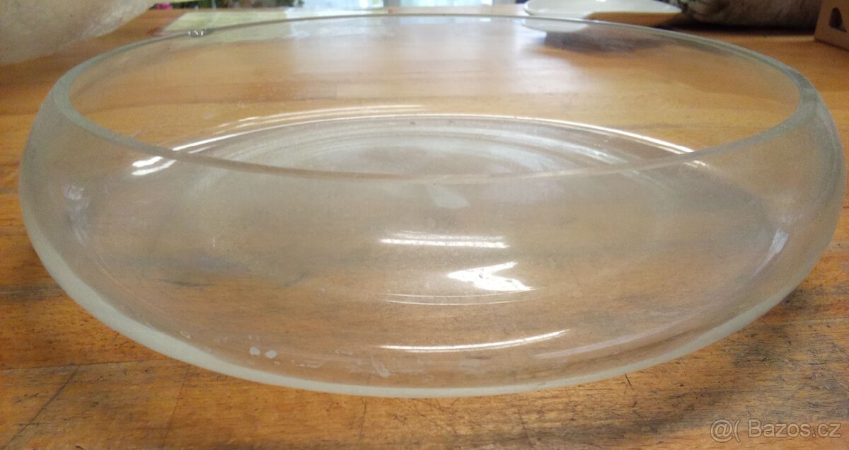 Skleněná mísa malá