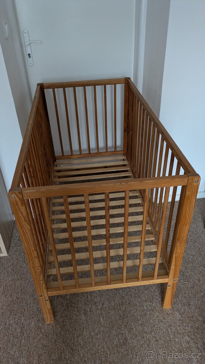 Dětská postýlka 60x120