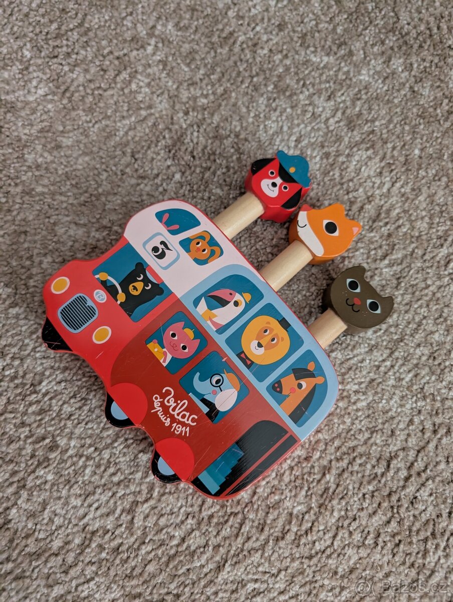 Vilac vkladacka-vyskakovacka autobus