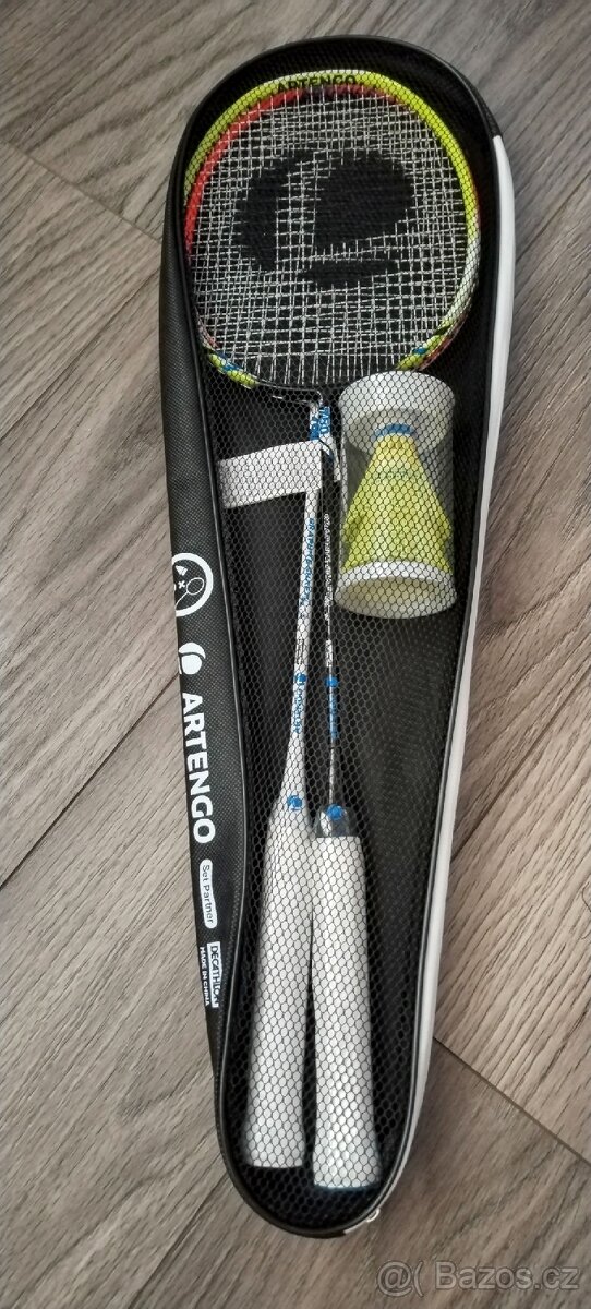 Sada 2ks pálek na badminton s košíčky NOVÁ