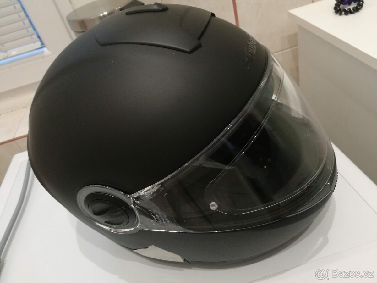Helma Schuberth C2
