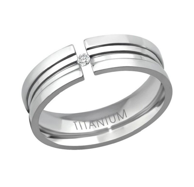 Titánový prsten - zirkon