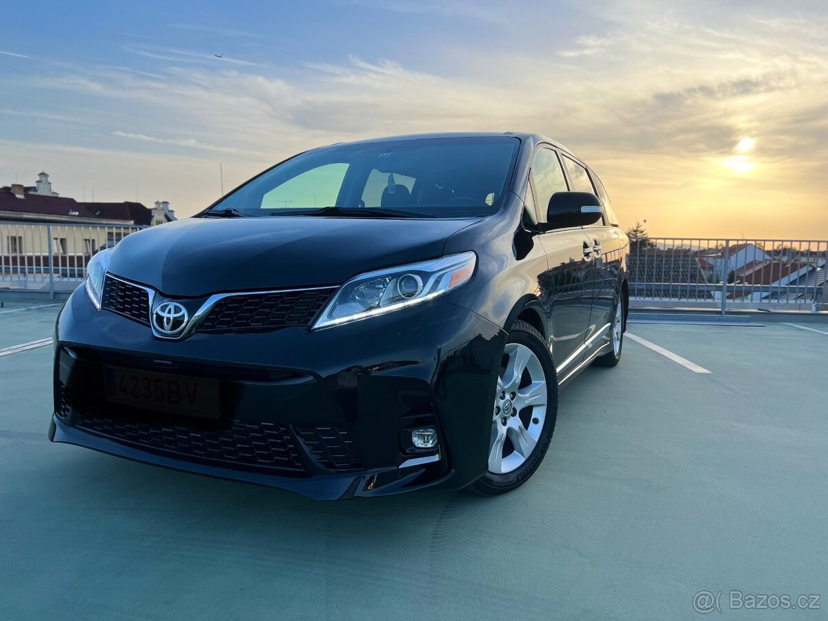 Toyota Sienna Sport Edition