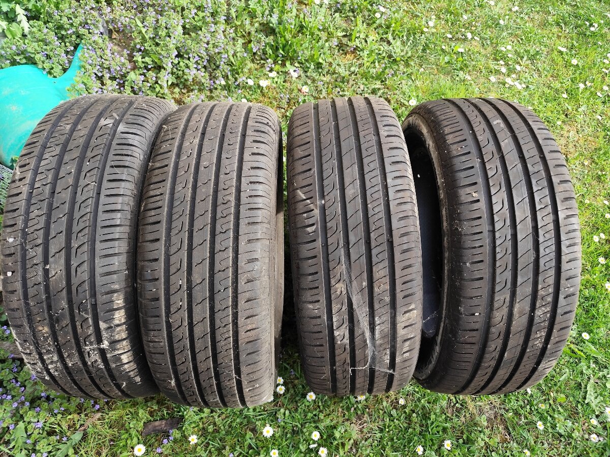 Pneu Barum Brilantis 205 55 R16 V